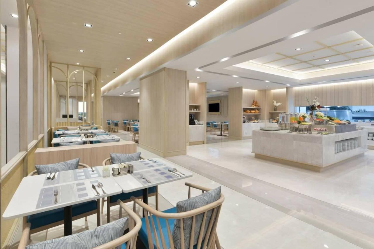 Nakhonratchasima Centre Point Hotel Terminal21 Korat מראה חיצוני תמונה The restaurant