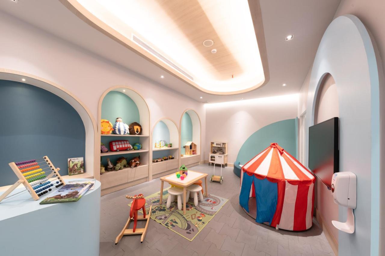 Nakhonratchasima Centre Point Hotel Terminal21 Korat מראה חיצוני תמונה The Children's Hospital at Prince of Wales Hospital