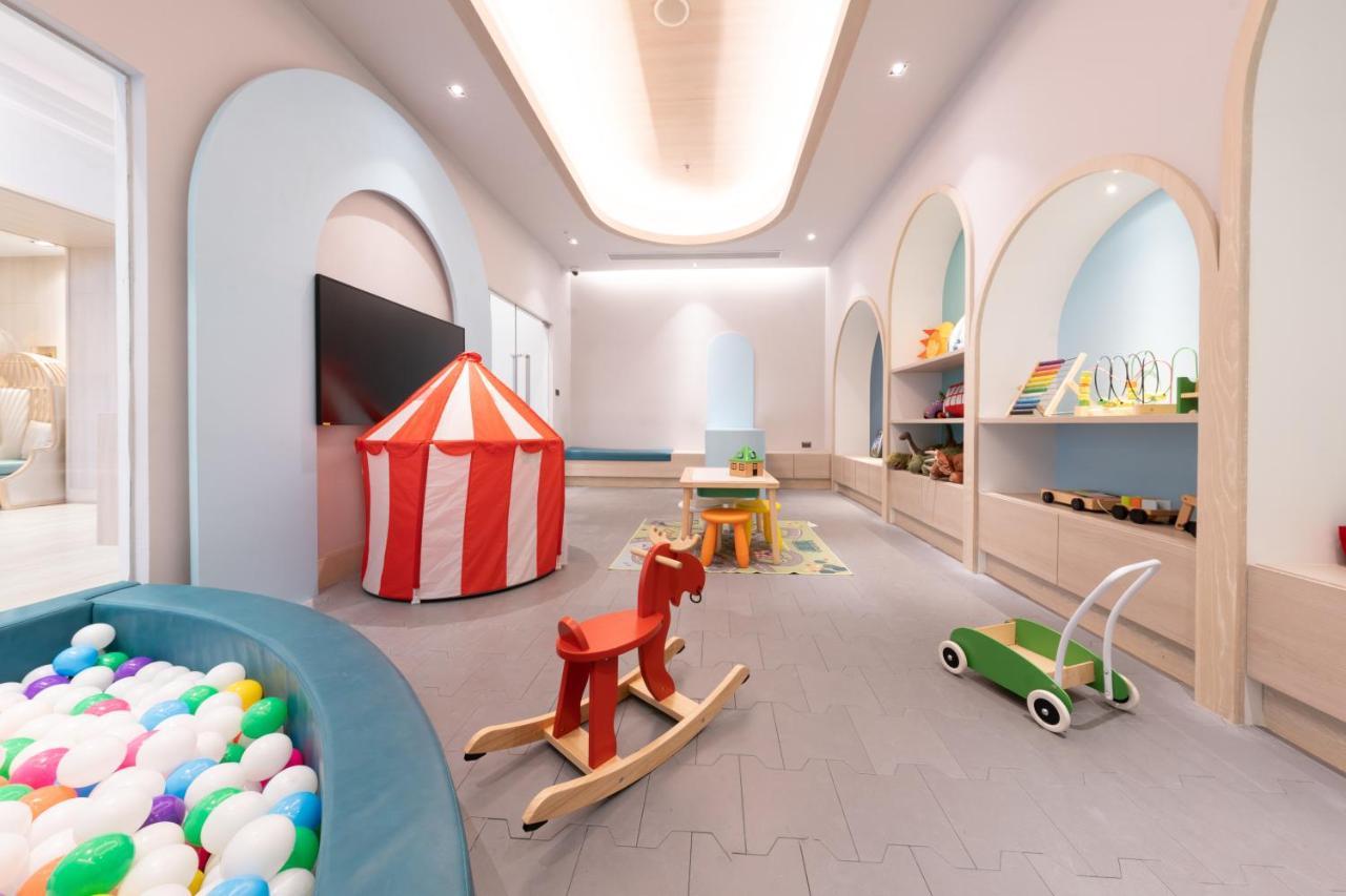 Nakhonratchasima Centre Point Hotel Terminal21 Korat מראה חיצוני תמונה The Children's Hospital of Philadelphia