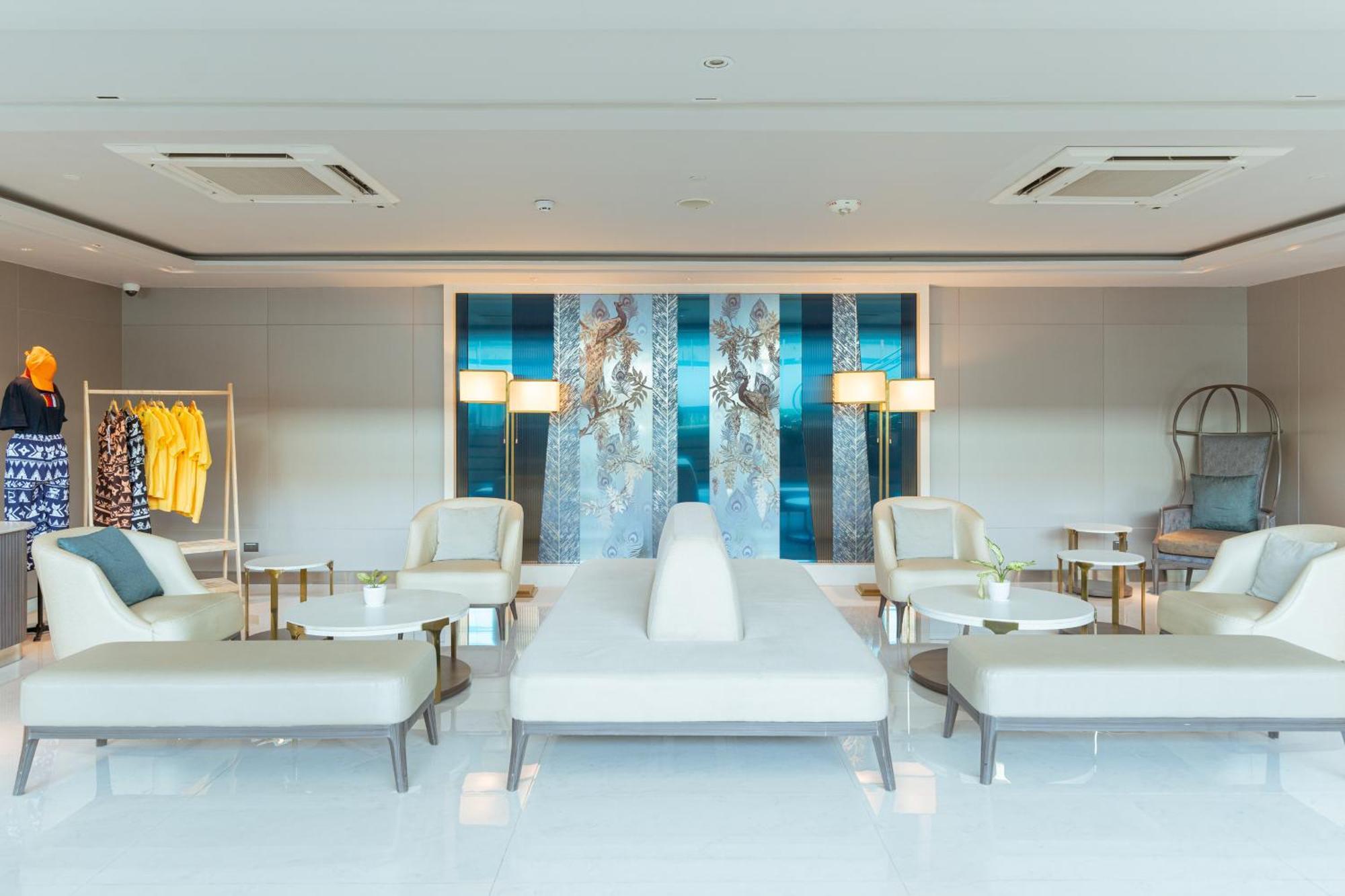 Nakhonratchasima Centre Point Hotel Terminal21 Korat מראה חיצוני תמונה The lounge at the airport