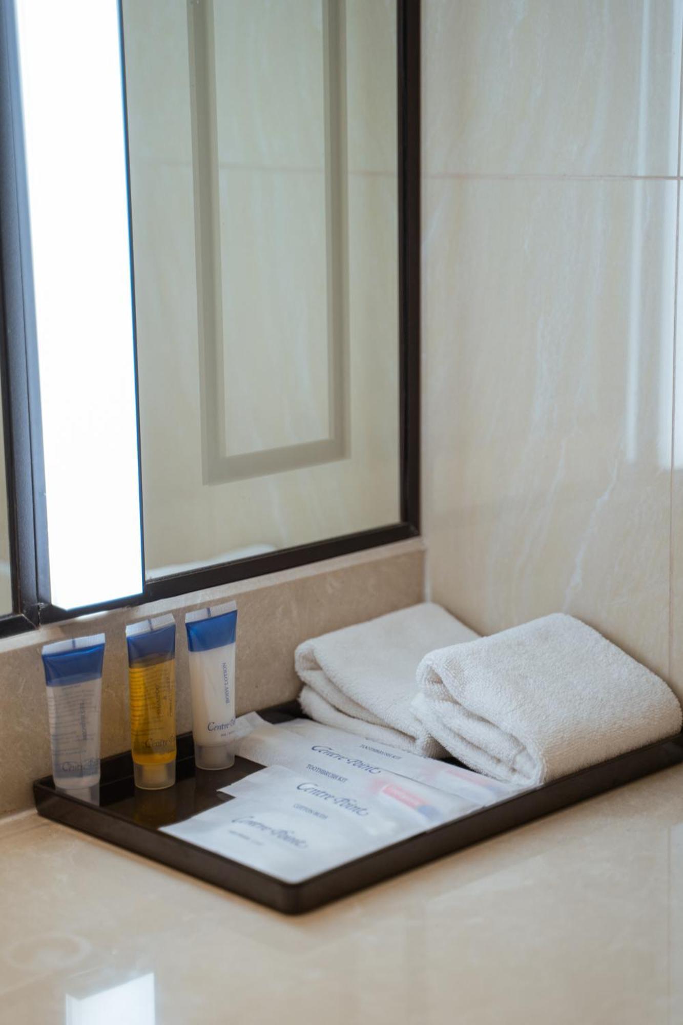 Nakhonratchasima Centre Point Hotel Terminal21 Korat מראה חיצוני תמונה Bathroom amenities